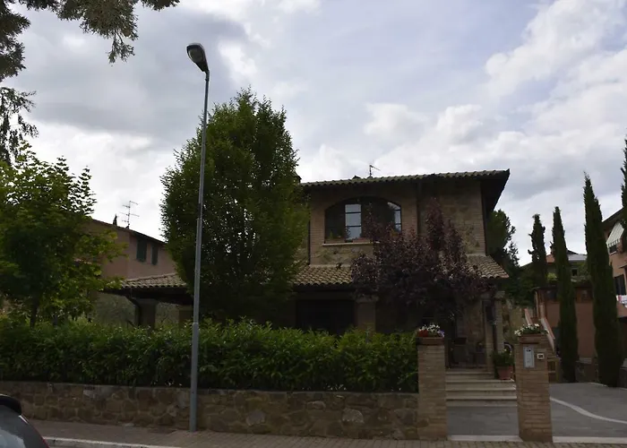 בית הארחה La Torre San Quirico dʼOrcia